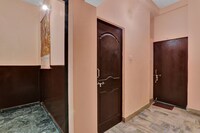 Hotel O Lakhnavi Inn