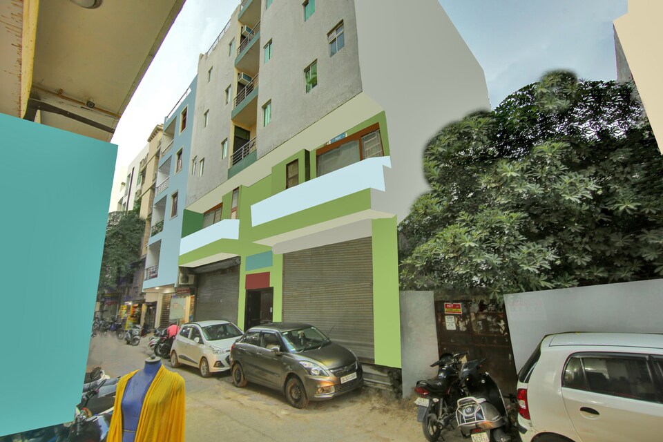 Collection O 83425 Crystal Hotel, Dwarka Delhi, Delhi