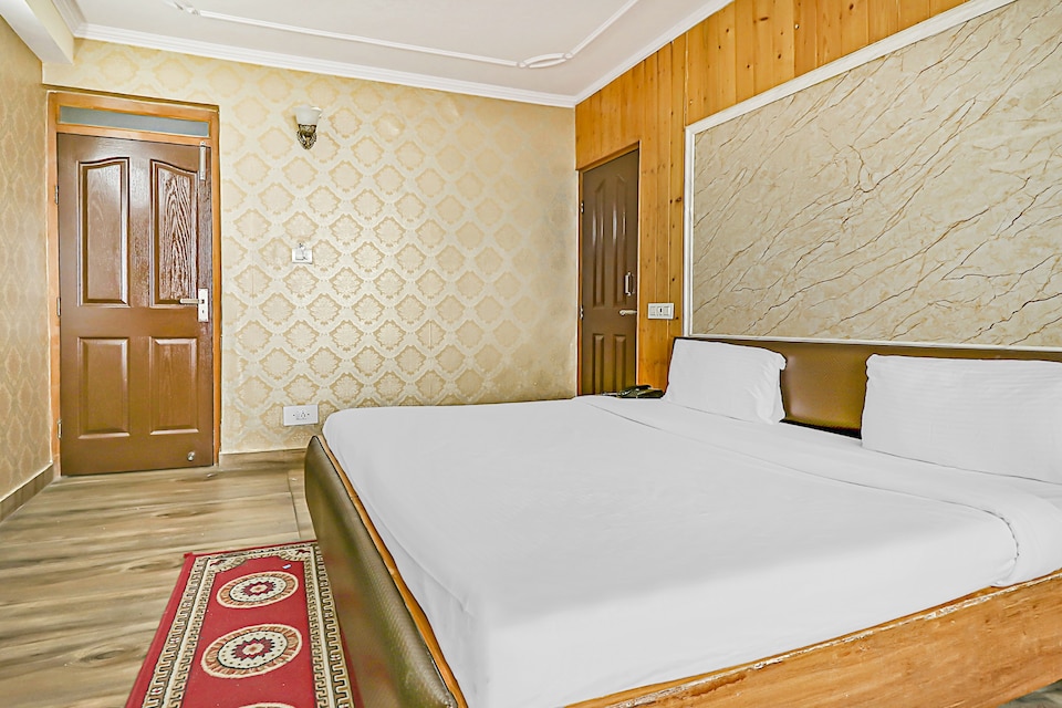Collection O Hotel Sanjauli Inn, Sanjauli, Shimla