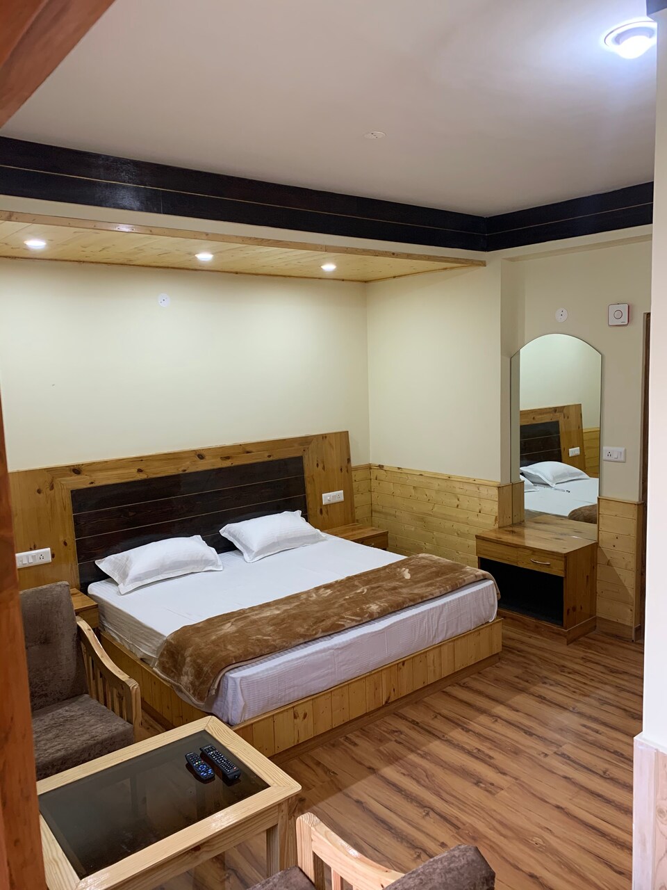 OYO Home Rohtang View, Aleo CLuster, Manali