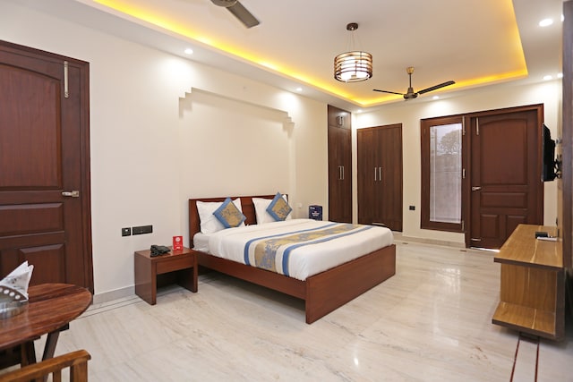 OYO Sector 46 Near Botanic Garden Of Indian Republic