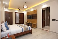 OYO Sector 46 Near Botanic Garden Of Indian Republic