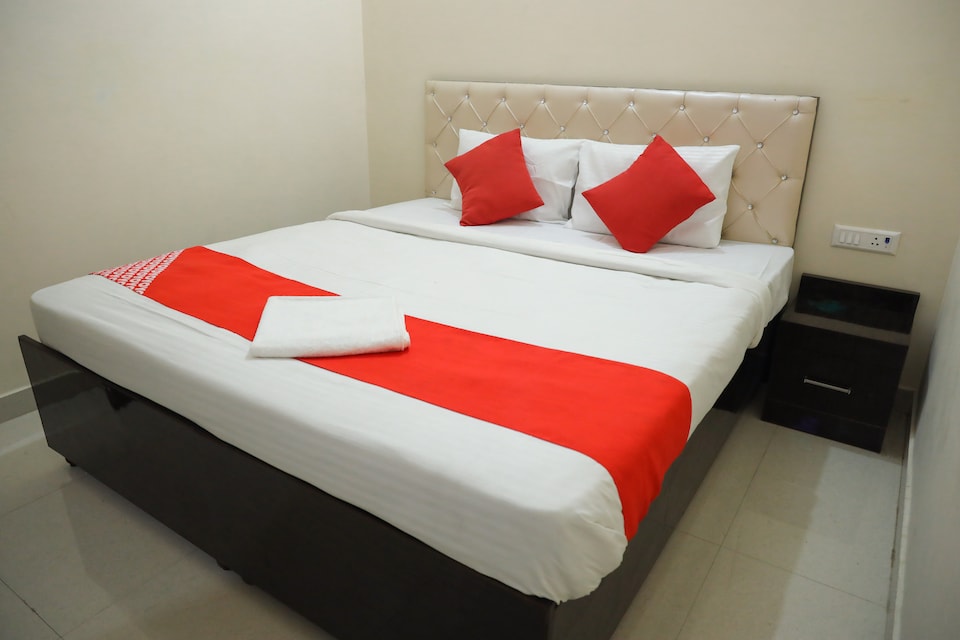 Hotel O by OYO Hmi International, Meerut, Meerut