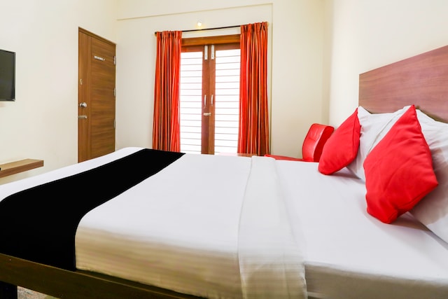 Hotel O Champion Comfort