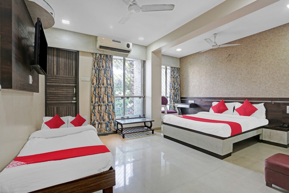 OYO Flagship 83475 Hotel Starlight, Mumbai Powai-Chandivali-Vikhroli, Mumbai