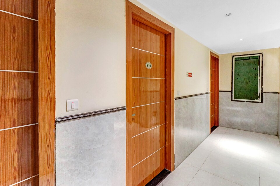 Collection O 83481 Hotel Classic, Airport Delhi, Delhi Transit