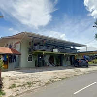 OYO Home 90366 Home Valley Guesthouse Tambunan