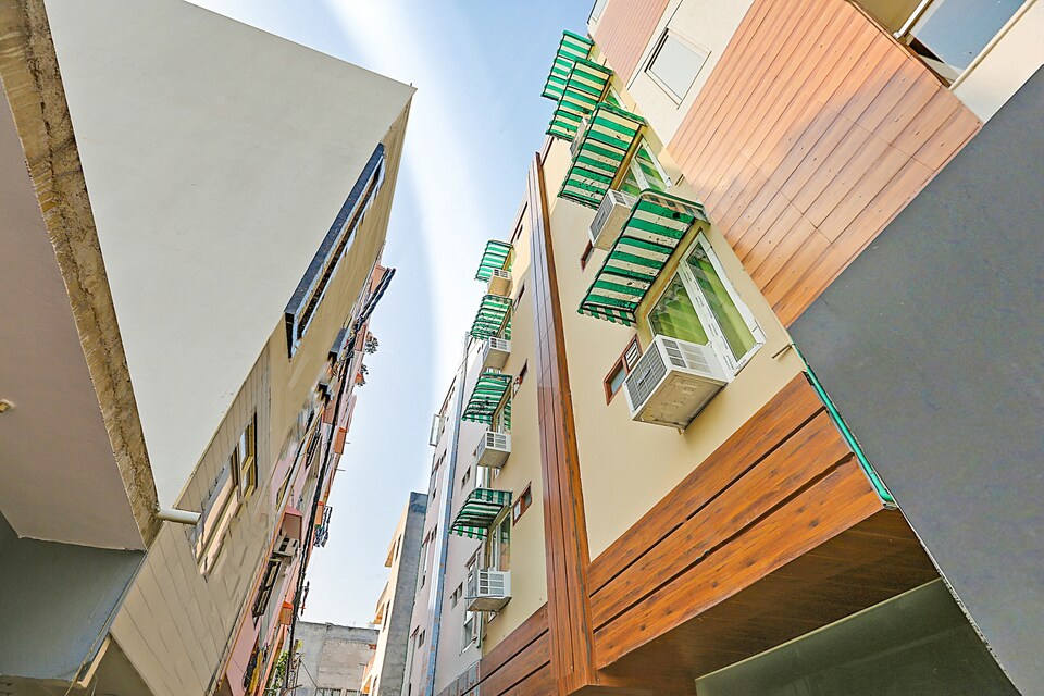 Collection O The Empire Near Dwarka Sector 9 Metro Station, Dwarka Delhi, Delhi