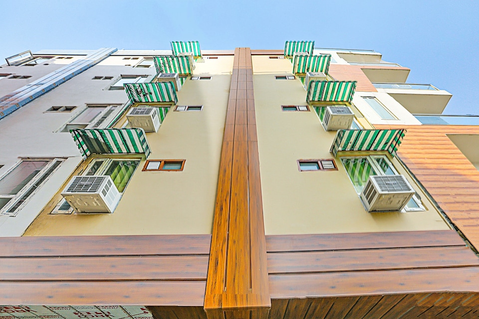 Collection O The Empire Near Dwarka Sector 9 Metro Station, Dwarka Delhi, Delhi