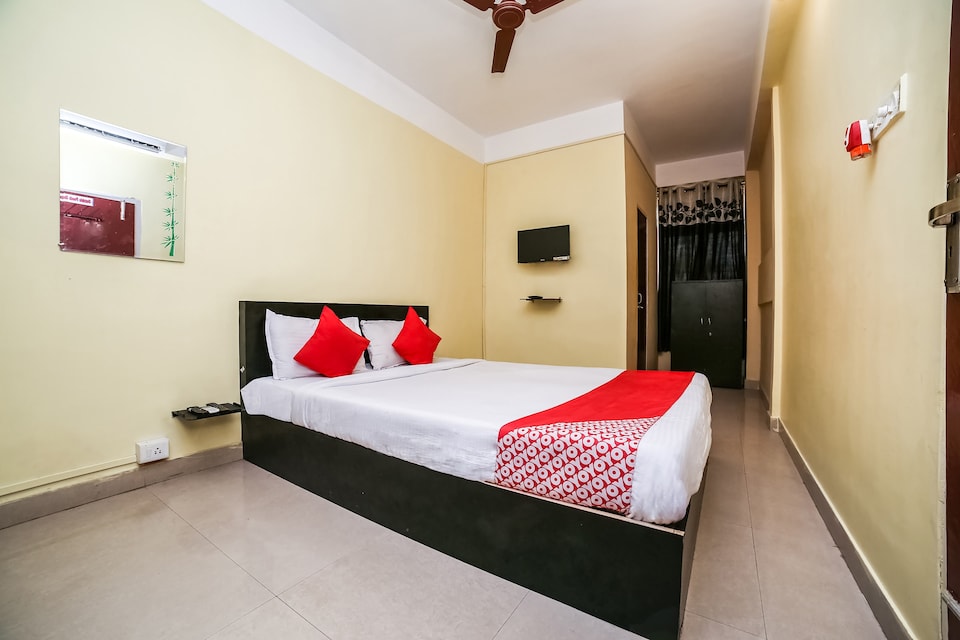 OYO 11062 Victoria Guest House, Beltola Guwahati, Guwahati