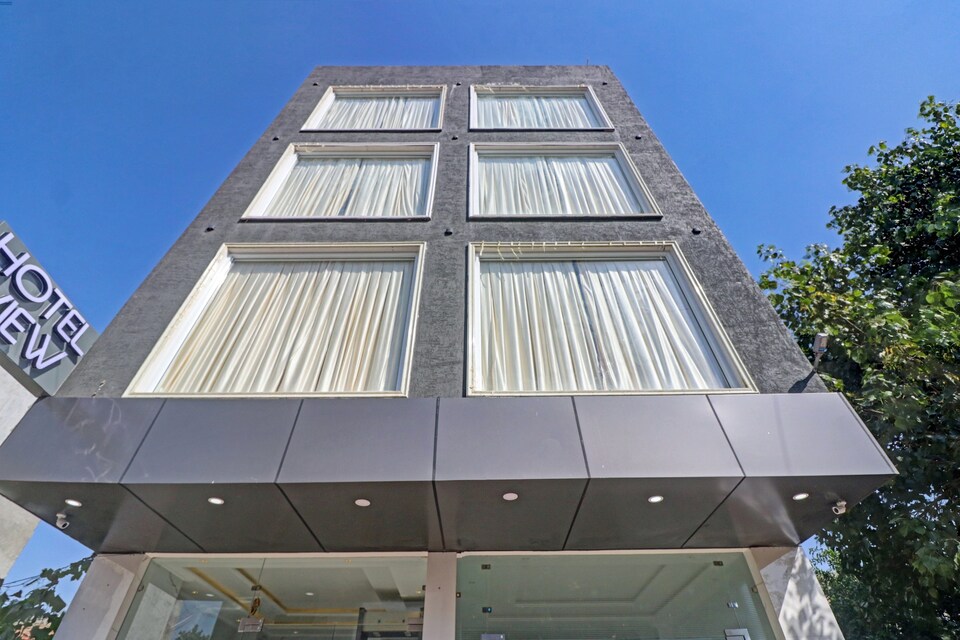 OYO Townhouse 624 Hotel C Suites, Vasant Kunj Delhi, Delhi