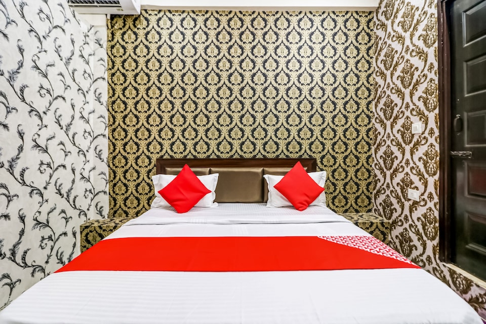 OYO Flagship 83507 Hotel Jannat, Faridabad, Faridabad