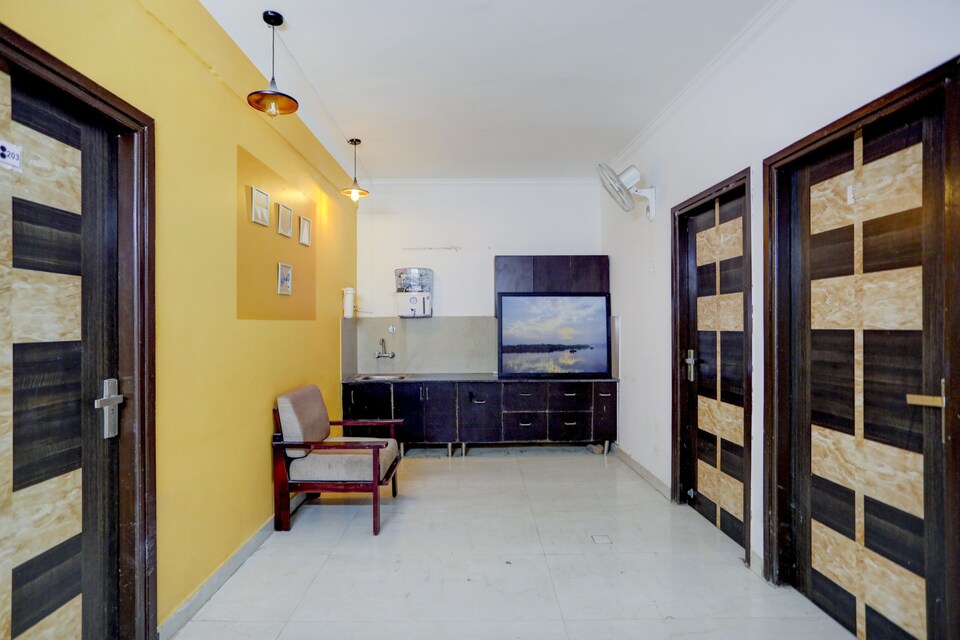  Live as DEL2707, Saket Delhi, Delhi