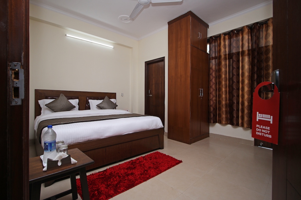 Hotel O Surya Palace, Airport-Dwarka Delhi, Delhi