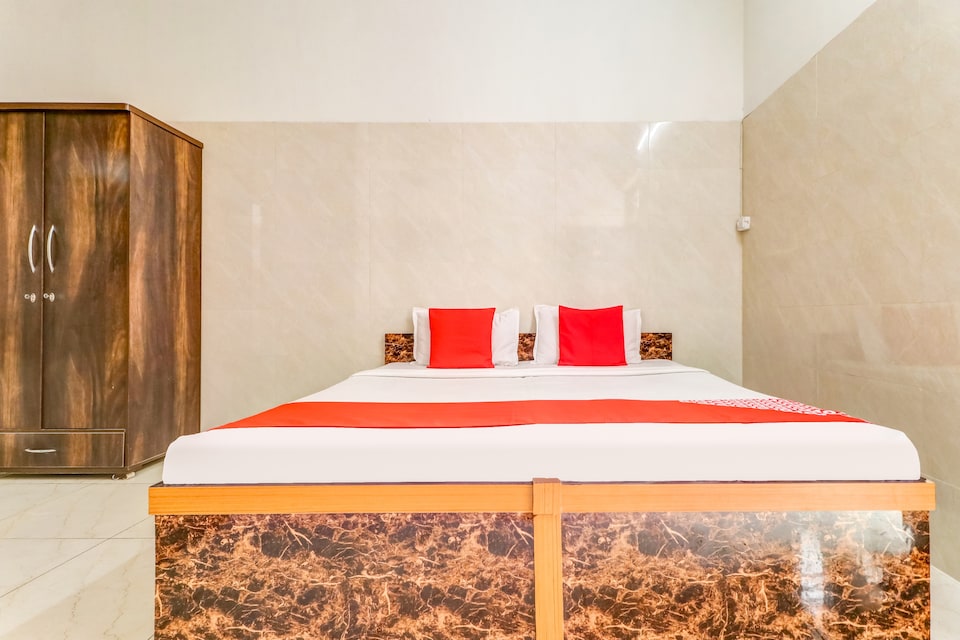 Flagship Aman Guest House, Pakhowal Road Ludhiana, Ludhiana