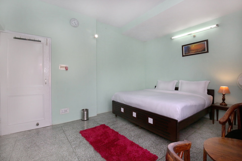 OYO Home 9401 Valley View 2 BHK New Shimla, New Shimla, Shimla