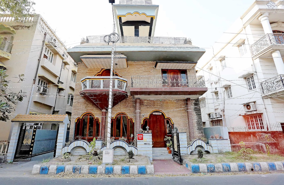 Hotel O Regency Guest house Near TCS Gitobitan, Salt Lake Kolkata, कोलकाता