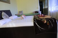 OYO Home Dwan Villa And Bungalow