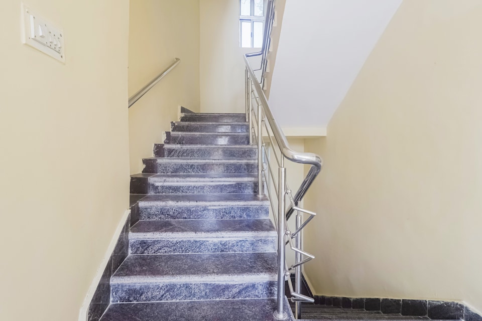 Hotel O Raman Palace, Ranchi Railway Station, Ranchi