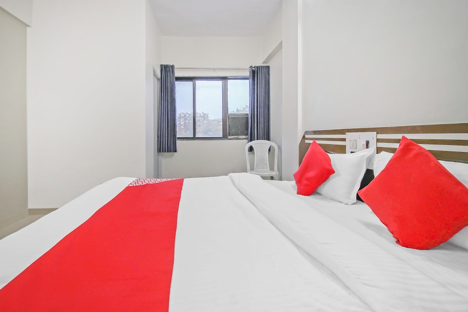 Flagship Avinash Hotel, Panchavati-Adgaon, Nashik