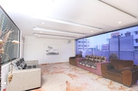 Hotel O The OAKS Residency