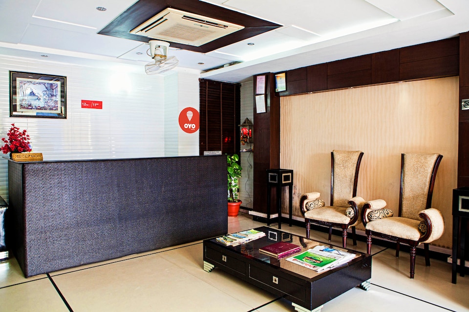 OYO 375 Hotel Cameron, Okhla Jasola Delhi, Delhi