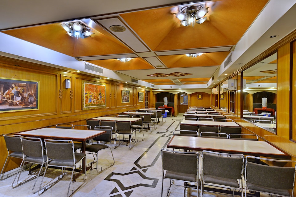 OYO 1298 Hotel Kohinoor, Sindhi Camp, Jaipur