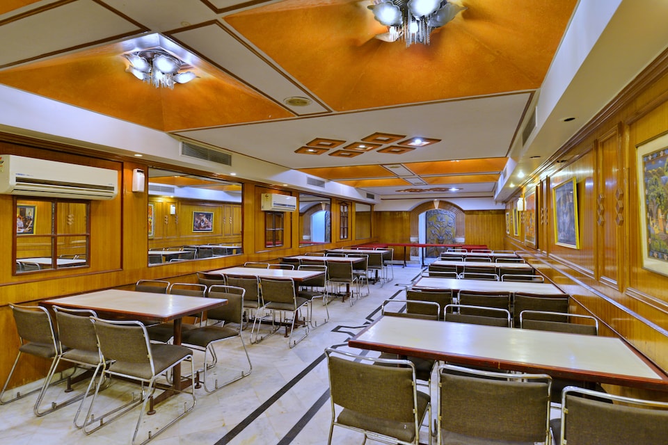 OYO 1298 Hotel Kohinoor, Sindhi Camp, Jaipur