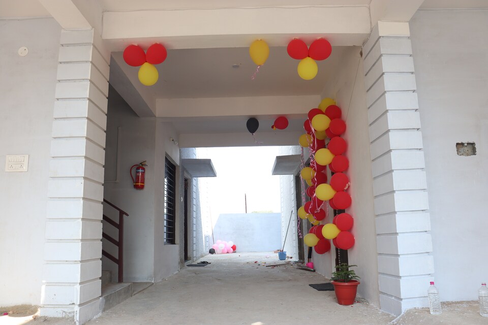 OYO 83686 Royal Galaxy Guest House, Rewa, Rewa