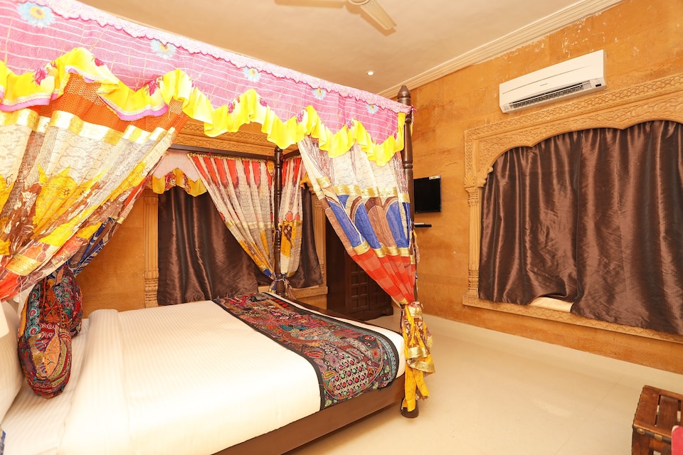 Capital O 9737 Hotel Royal Heritage, Jaisalmer, Jaisalmer