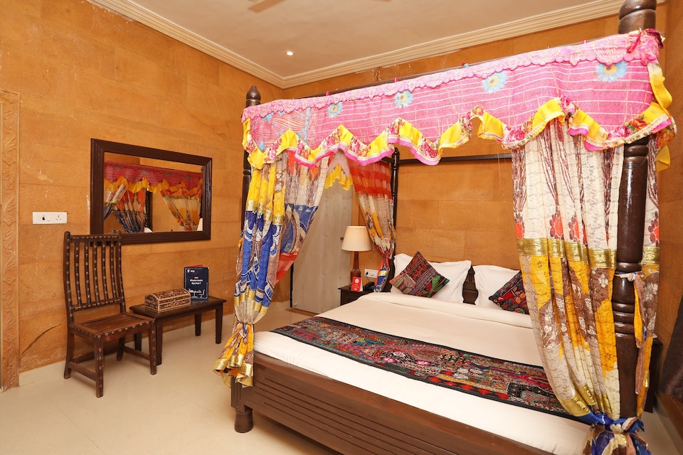 Capital O 9737 Hotel Royal Heritage, Jaisalmer, Jaisalmer