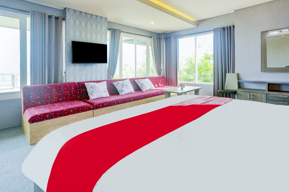 Collection O 90716 Grand Hills Hotel And Resto, Banyuwangi, Banyuwangi