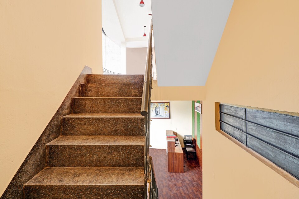 Collection O 83738 Hotel Flora, Lashkar, Gwalior