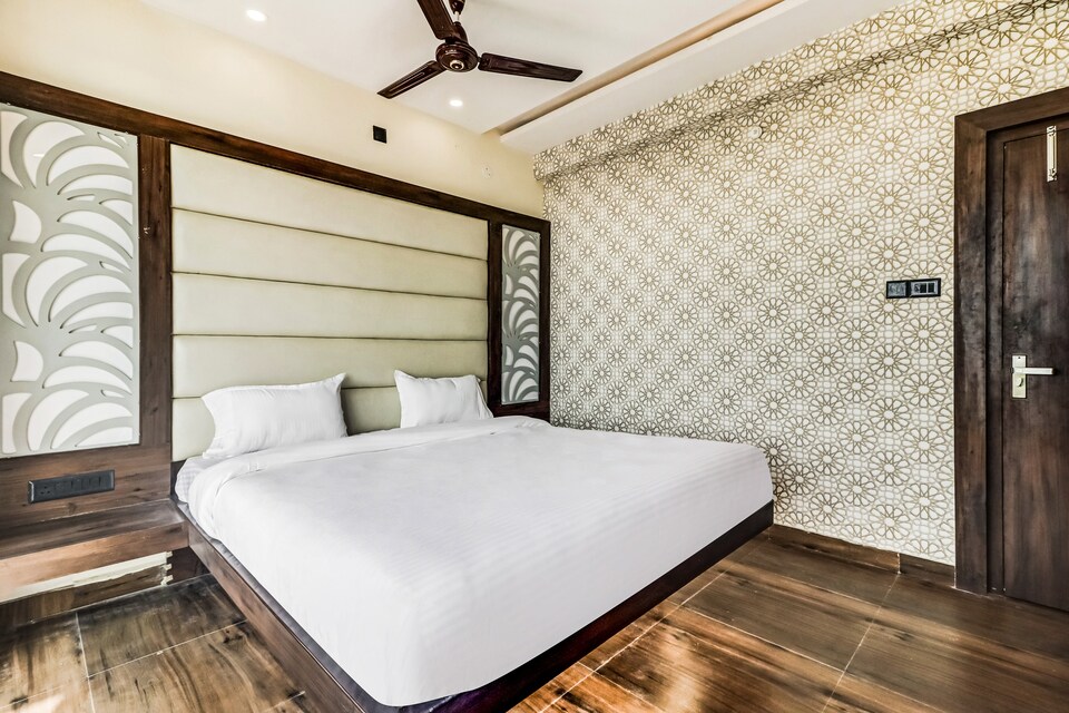 Flagship 83752 Soneva Home Stays, Lalpur, Ranchi