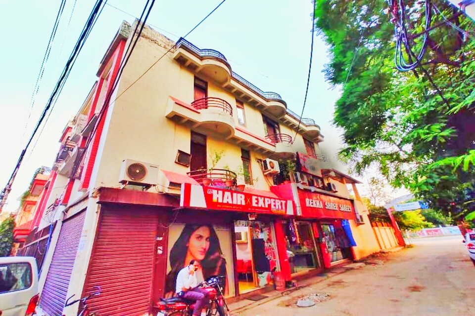 POP 83754 The Monarch Inn, Lashkar, Gwalior