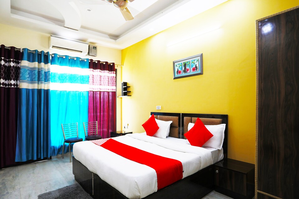 OYO 9382 Sweet Homes, Golf Course Road, Gurgaon
