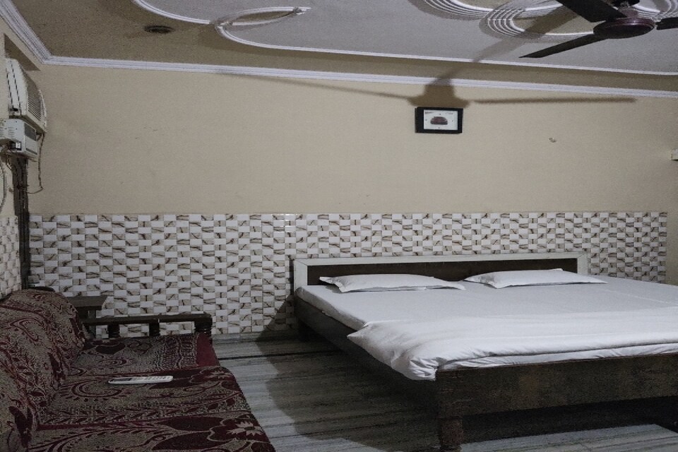Flagship 83784 Ashirwad Guest House, Faridabad, Faridabad