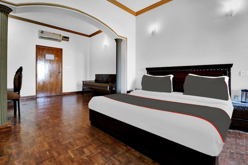 Townhouse OAK Naldera Grand By Golf Resort, Mashobra-Naldera, Shimla