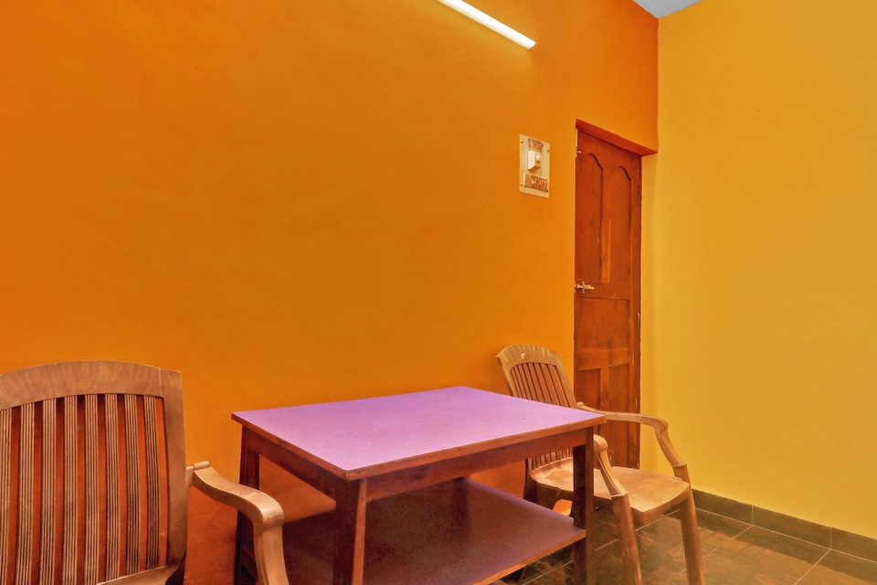 OYO J D Guest House, Arambol Goa, Goa