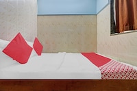 OYO Flagship 83817 Hotel Akbara