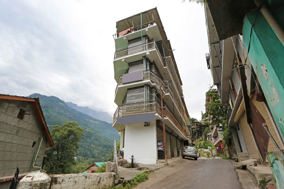 OYO 9486 Mahadev Cottage, Rohtang Highway, Manali