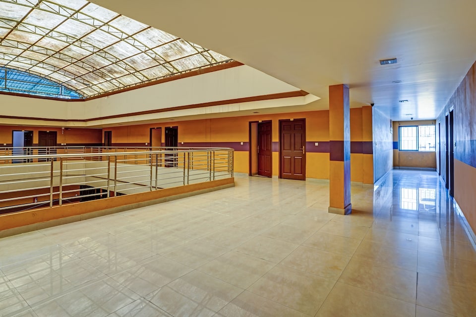 OYO Flagship 83835 Marhaba Tourist Home Kunnamangalam, Calicut City, Calicut