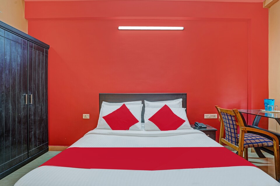 OYO Flagship 83835 Marhaba Tourist Home Kunnamangalam, Calicut City, Calicut