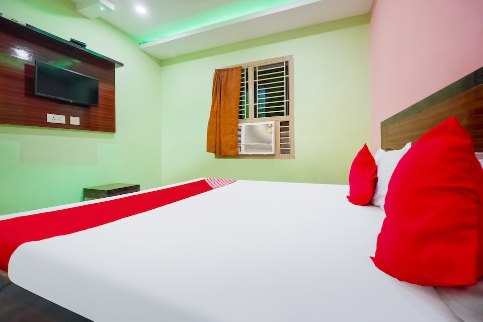 Flagship 83836 Biswopati Lodge, Swargdwar Puri, Puri