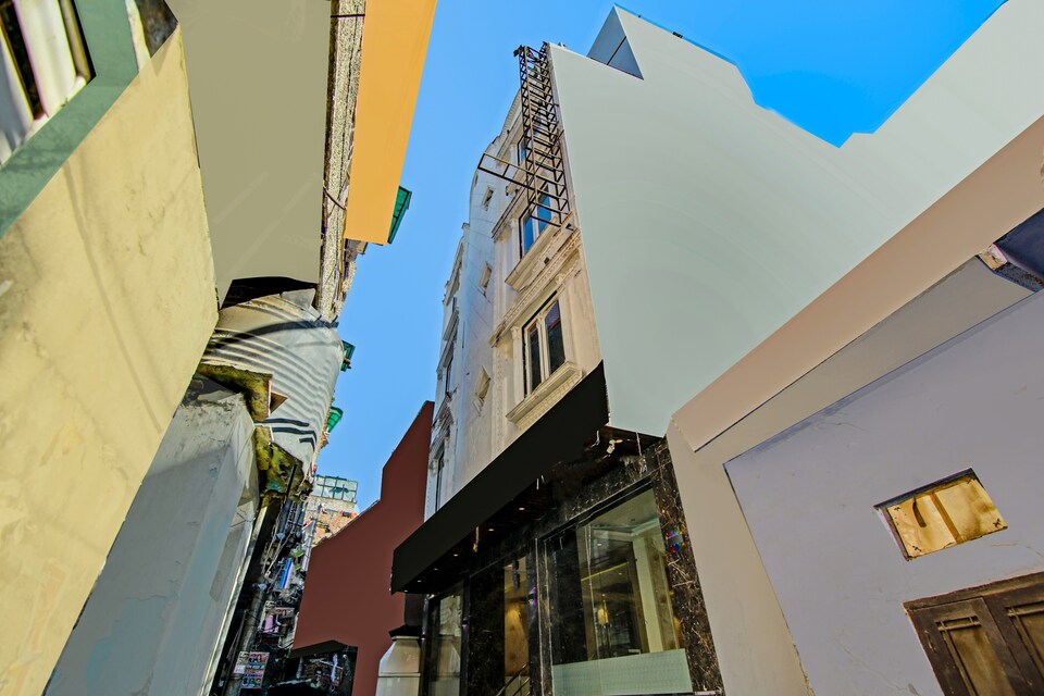 Collection O Sirswal View Near Gurudwara Shri Bangla Sahib, Karol Bagh Delhi, Delhi