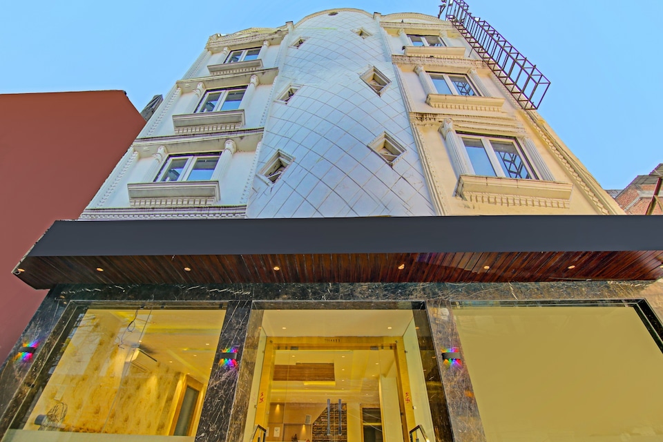 Collection O Sirswal View Near Gurudwara Shri Bangla Sahib, Karol Bagh Delhi, Delhi