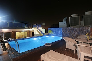 Dayal Bagh Hotels With Tv Price 909 Pay At Hotel Oyo Page 4 9 Oyo 9370 Hotel Pearl Blue