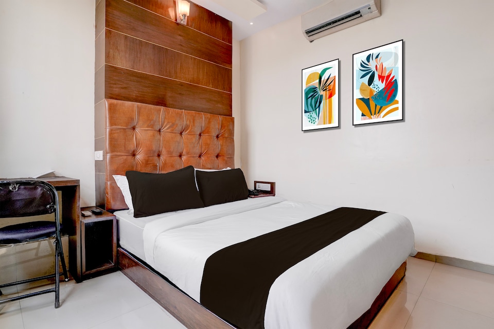 Hotel O Balaji Suite, Mumbai International Airport, मुंबई