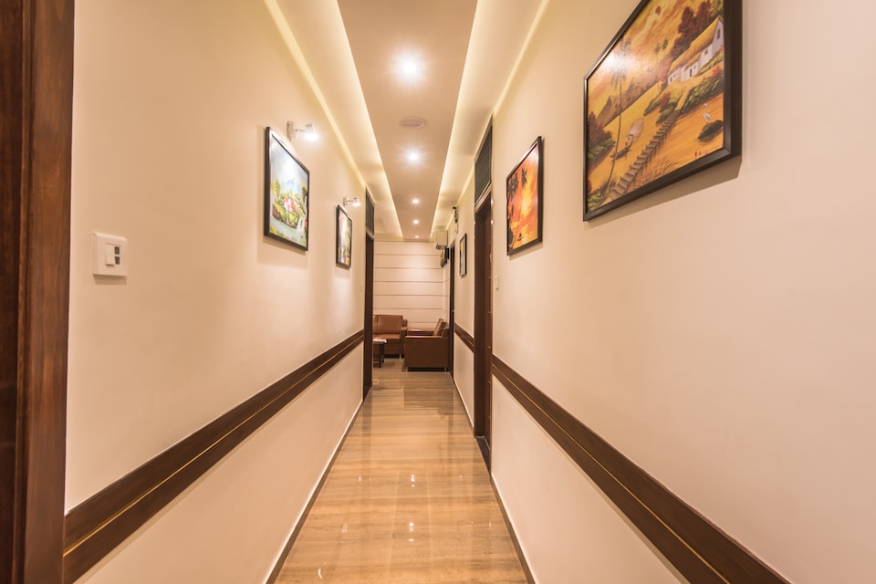 Hotel O Balaji Suite, Mumbai International Airport, Mumbai