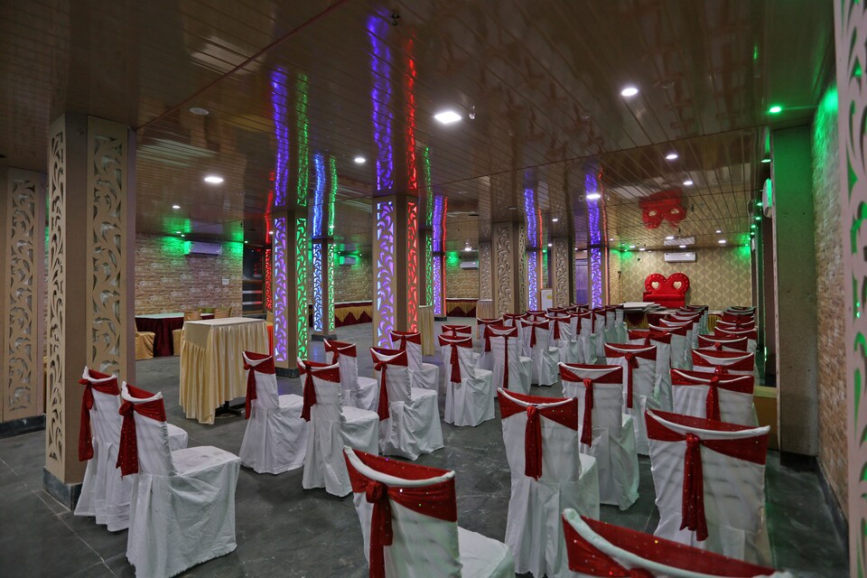 OYO 10961 Indraprasth Residency, MG Road Agra, आगरा